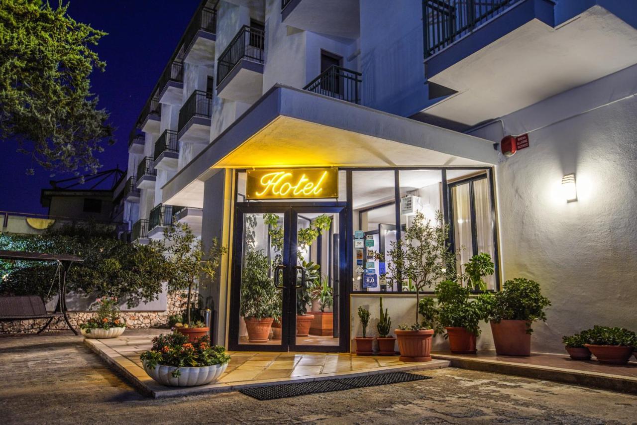 Hotel Murgia Santeramo in Colle Zewnętrze zdjęcie