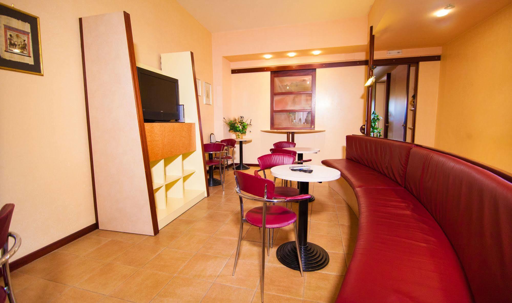 Hotel Murgia Santeramo in Colle Zewnętrze zdjęcie